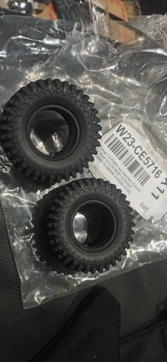 Axial SCX24 opony 2 szt 1 cal