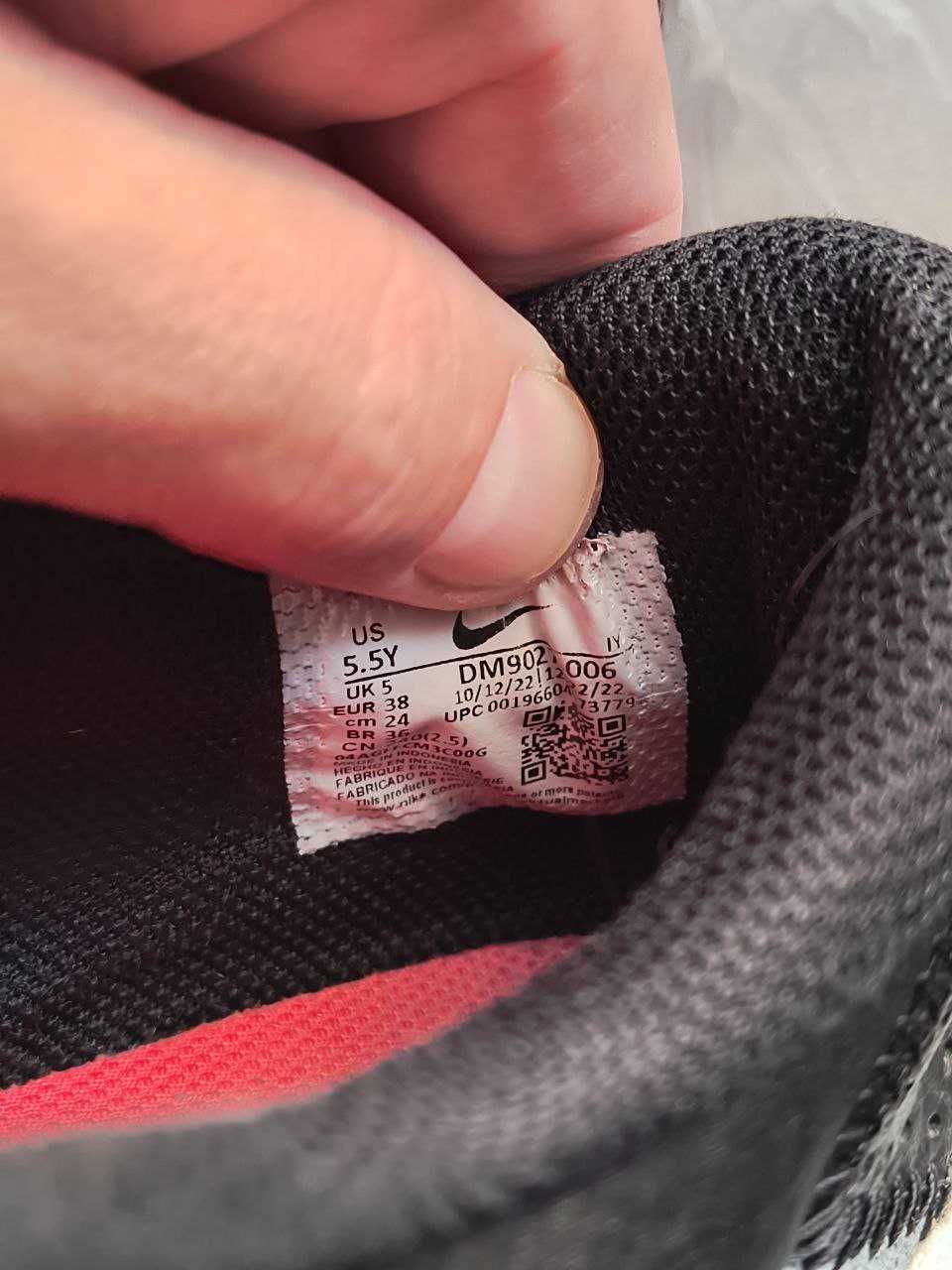 Кросівки найк. Nike Omni. Кросівки 38 розмір. Кросівки спортивні. Nike