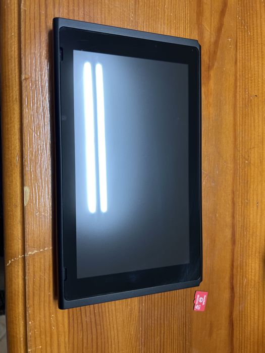 Nitendo switch com menos de 2 meses de uso