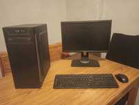 Cały zestaw Komputer PC i3-8100 3.60GHz Sapphire R9 280X 3GB GDDR5
