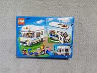 LEGO City Wakacyjny Kamper 60283