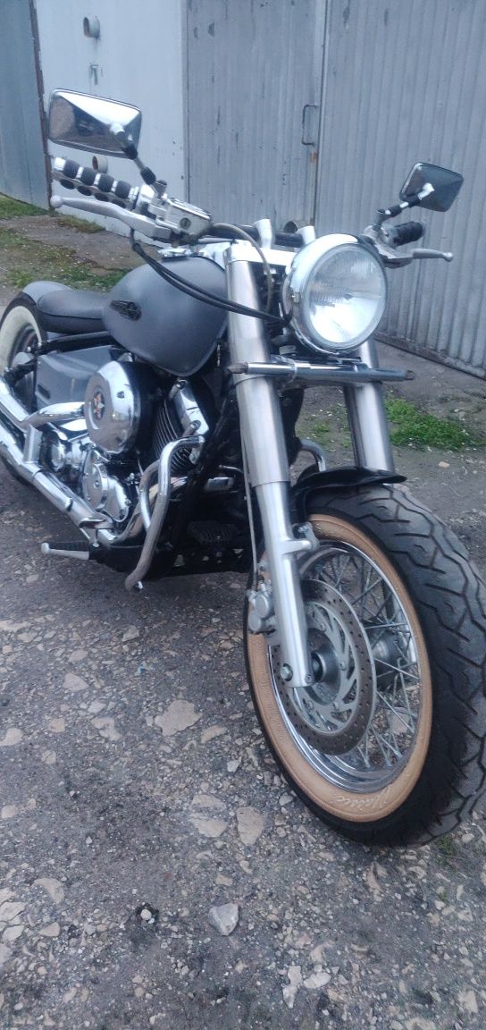 Yamaha Drag Star Bobber Custom