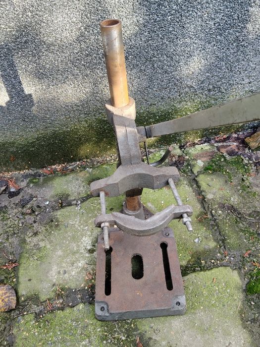 Duży stojak do wiertarki