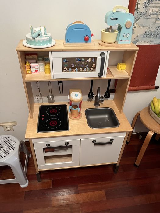 Cozinha IKEA para criança