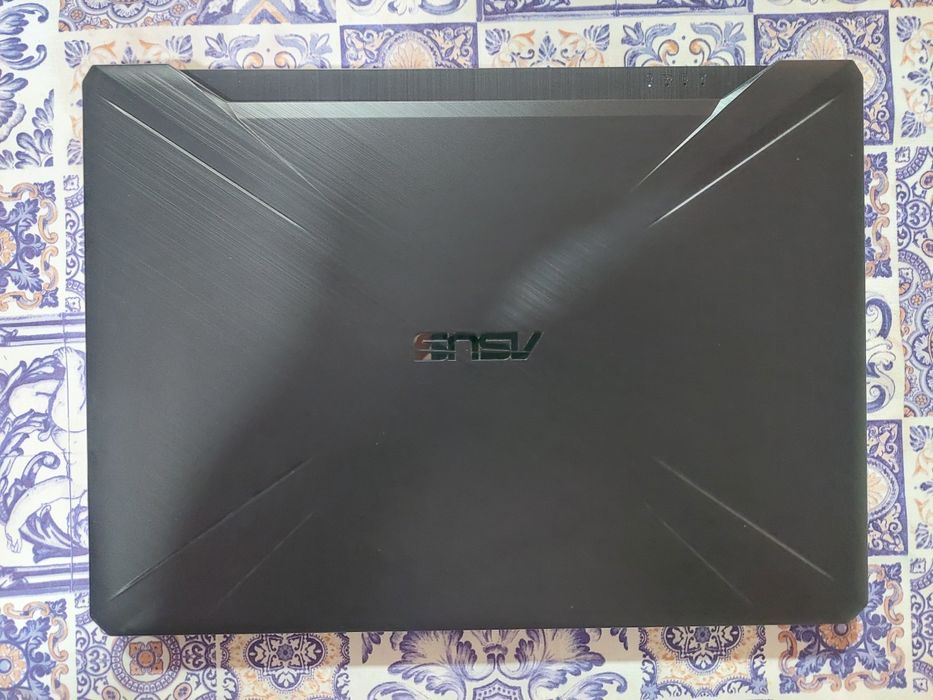 Portátil  ASUS TUF FX505DT