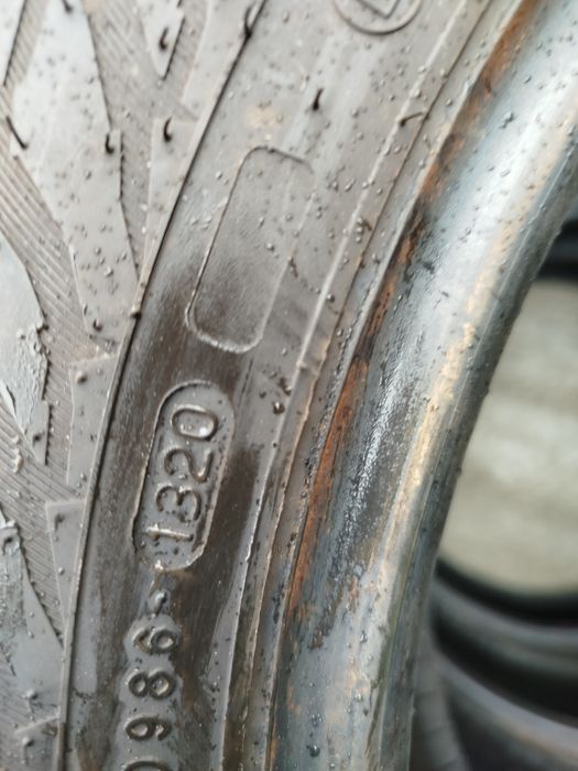 Продаю шини в хорошому стані