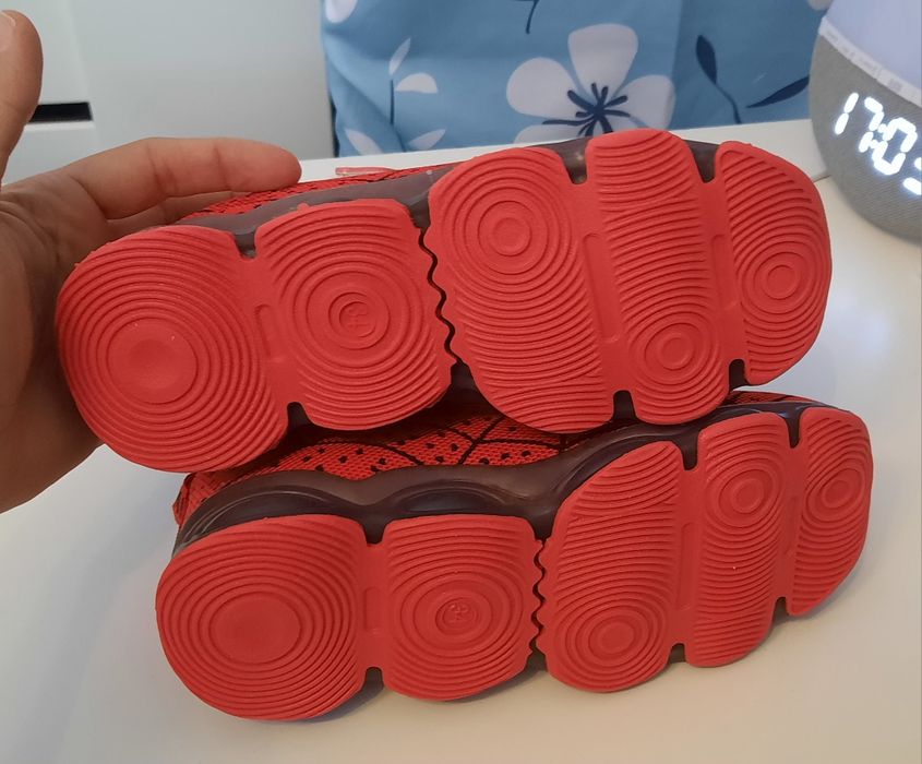 Buty chłopięce nowe