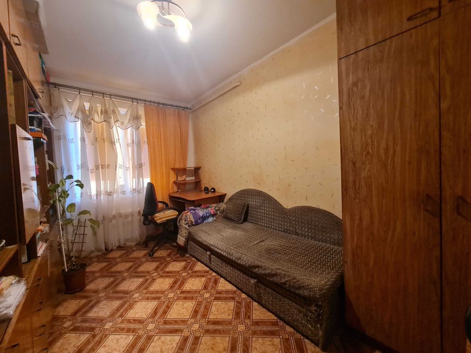 Ціну знижено! Продаж 2 кімнатної квартири, Площа Перемоги. СЕРТИФІКАТ!