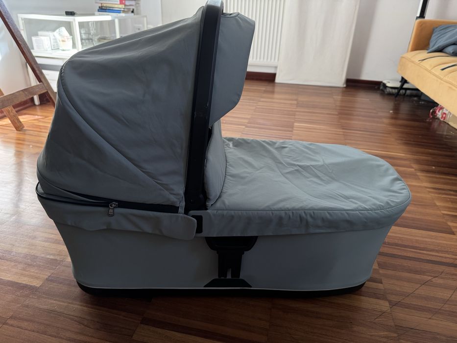Thule Urban Glide 3 4 Mid-Blue Bassinet Gondola