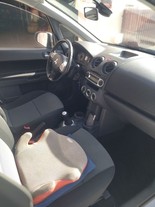Mitsubishi Colt 1.3 cx. Automática