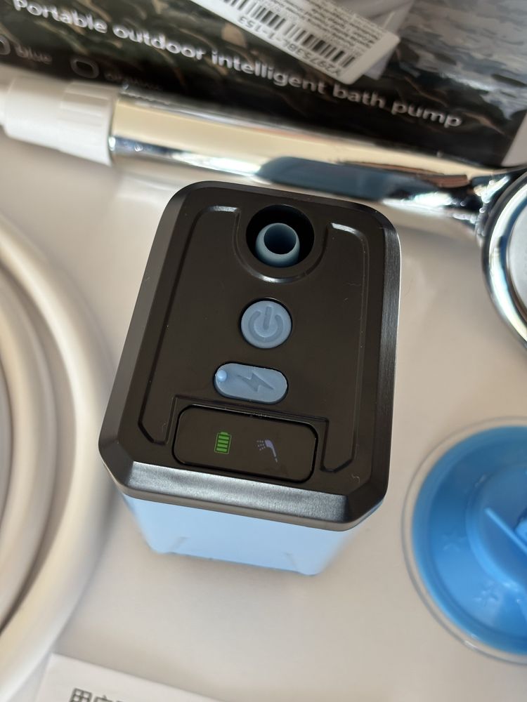 Душ для кемпінгу портативний з акумулятором 3600 mah