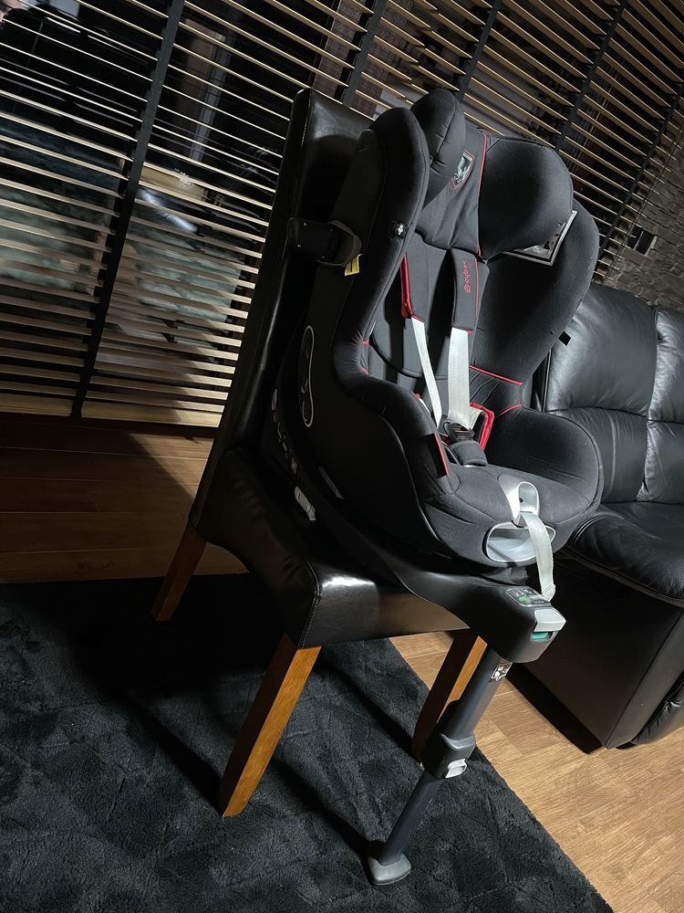 CYBEX SIRONA Z I-size Scuderia Ferrari 0-18kg wraz z bazą