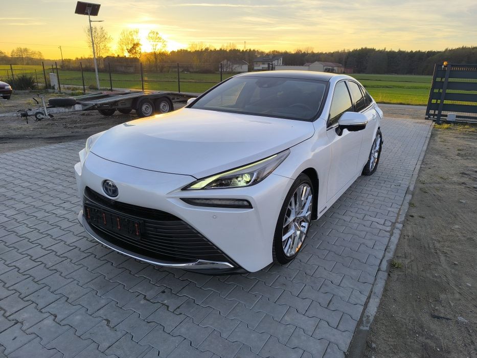 Toyota Mirai Wodór 2022 lekko uszk Full opcja okazja