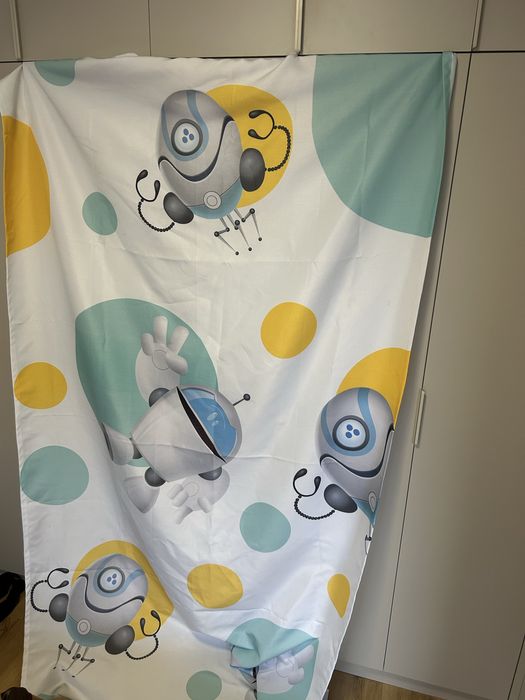 Sprzedam zasłony do pokoju dziecka