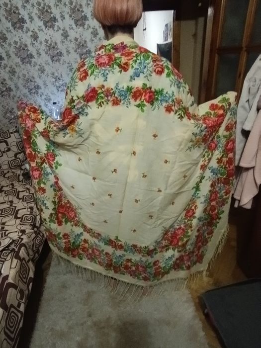 Хустки, різні старовинні