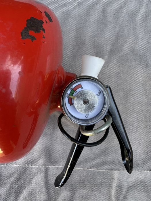 Огнетушитель порошковый ВП-2(З) на 2 кг (Заряжен)