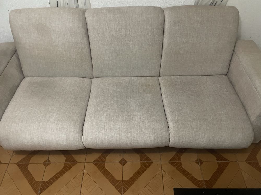 Sofá cama bem estimado