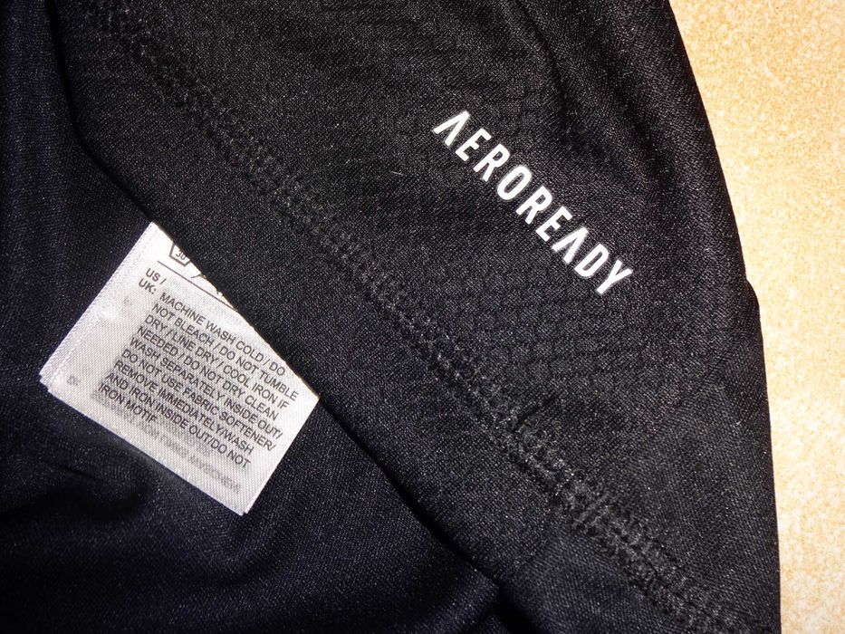 ADIDAS Emirates Fly Better Visit Rwanda Aeroready Slim Fit koszulka