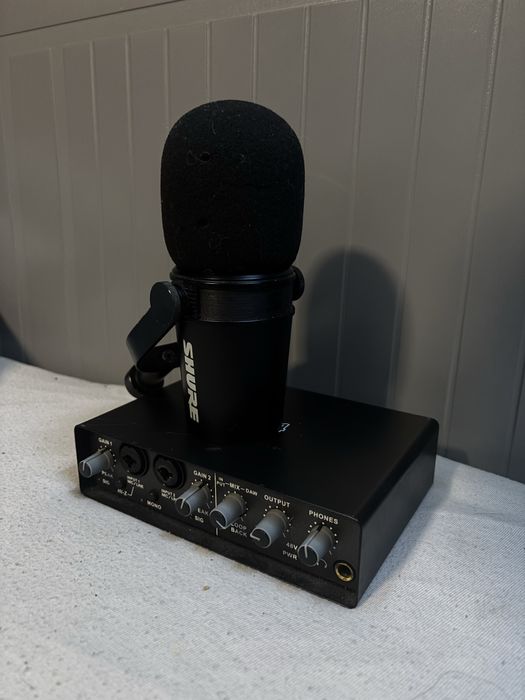 Mikrofon shure mv7x + interfejs audio [rezerwacja do 09.10.25]