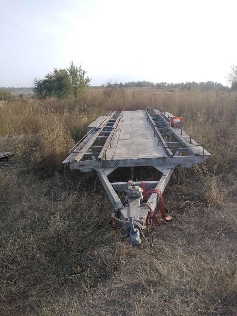 Прицеп лафета на 2 машини