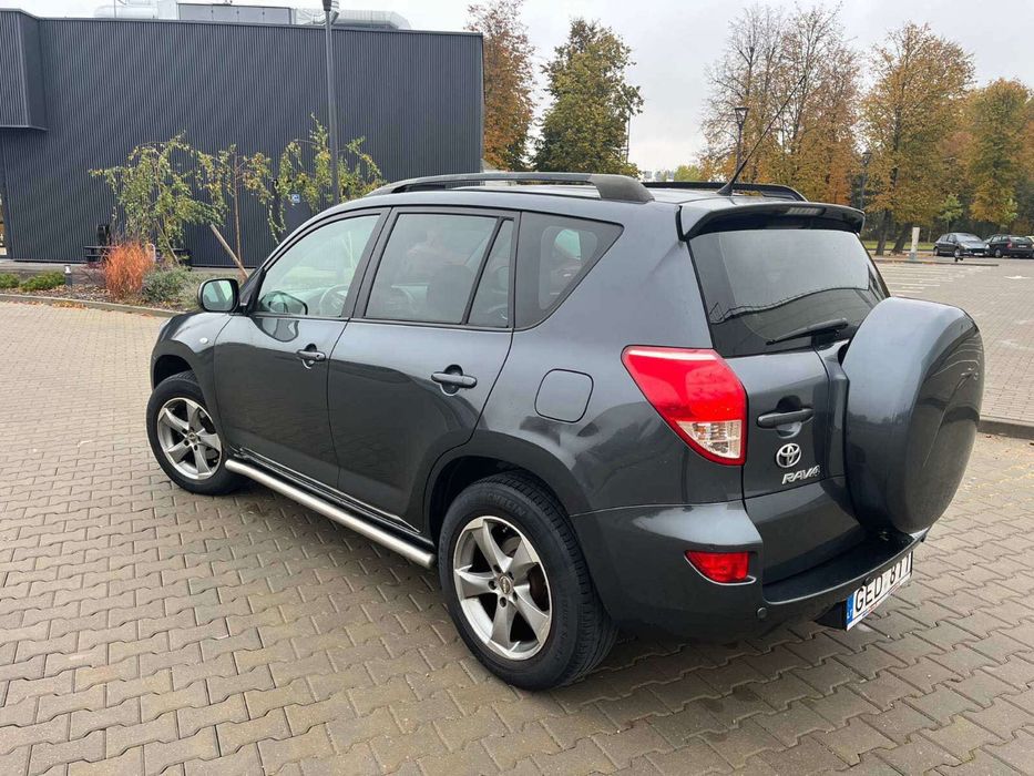 Тойта раф 4 2.2 дизель 2007