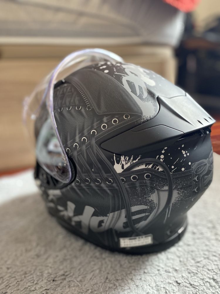 Shoei Nxr.