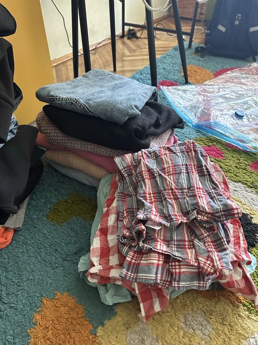 Віддаю одяг безкоштовно