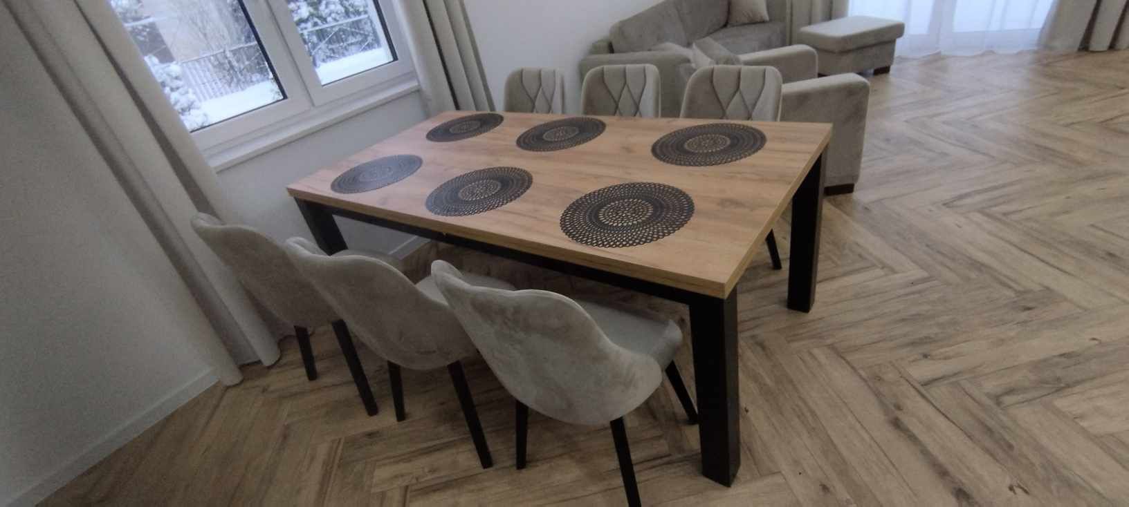 Nowe Krzesła Kubełkowe
