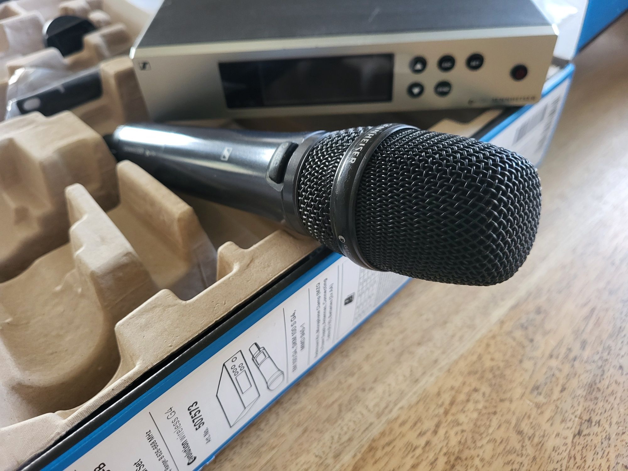 Zestaw bezprzewodowy Sennheiser G4 z mikrofonem E945