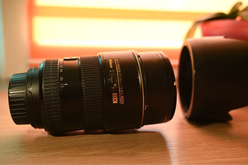 Nikon AF-S DX NIKKOR 17-55mm f/2.8G IF-ED