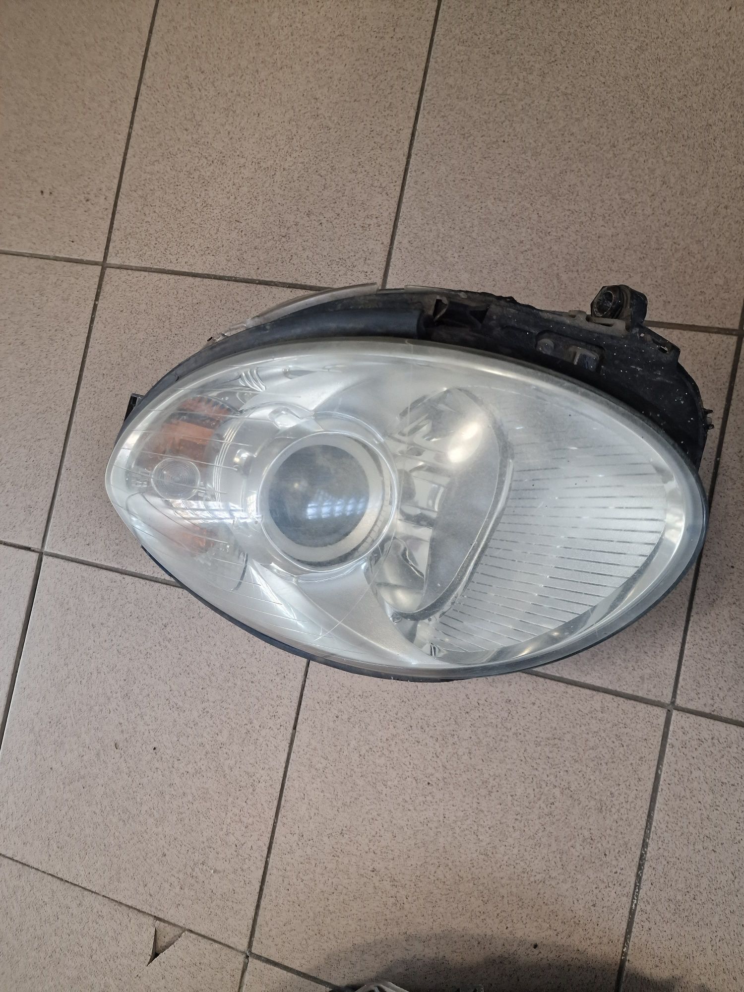 Komplet lamp do Mercedes-Benz  R-Klasa W251 H7