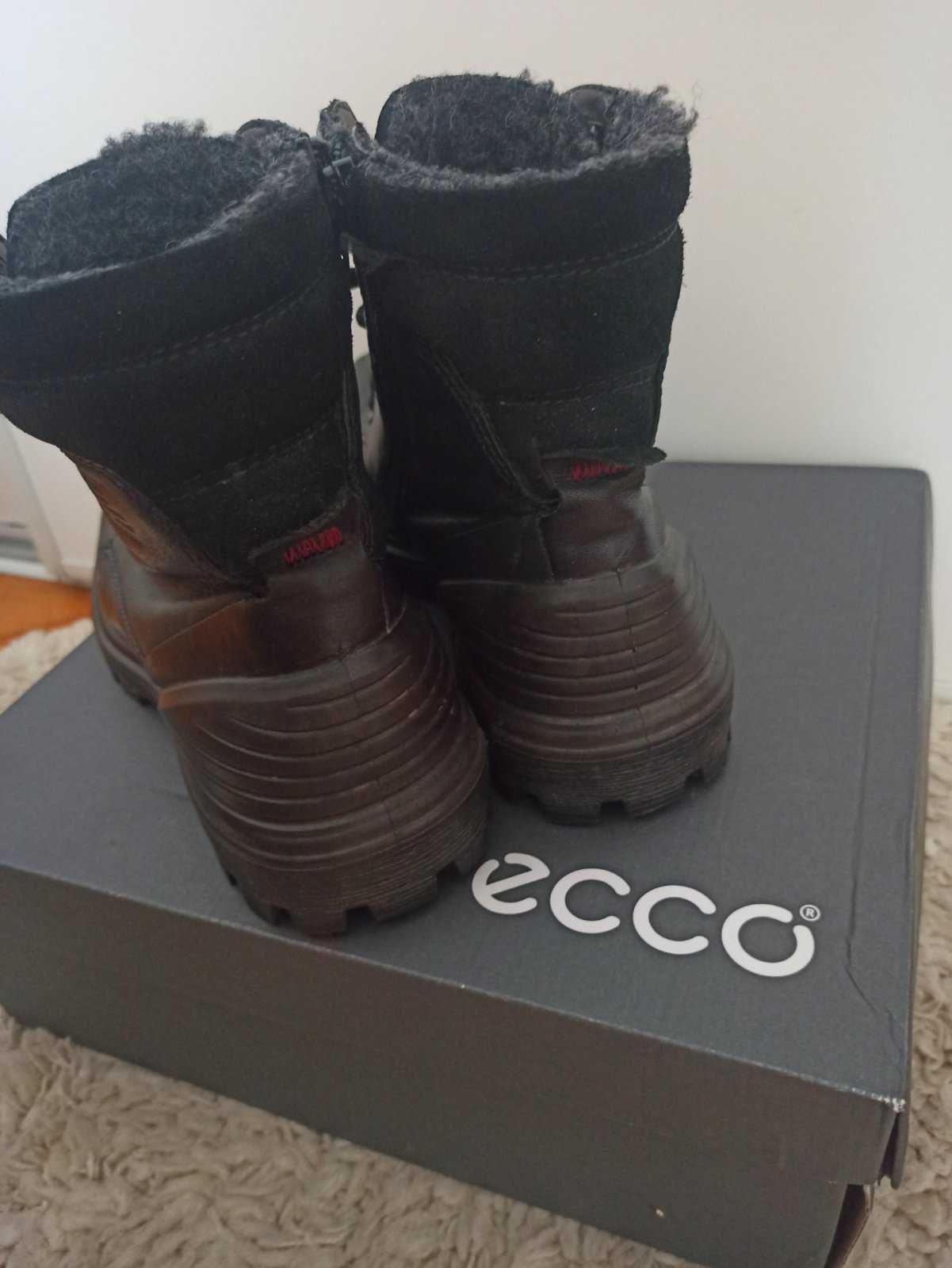 Женские зимние ботинки Ecco 40р