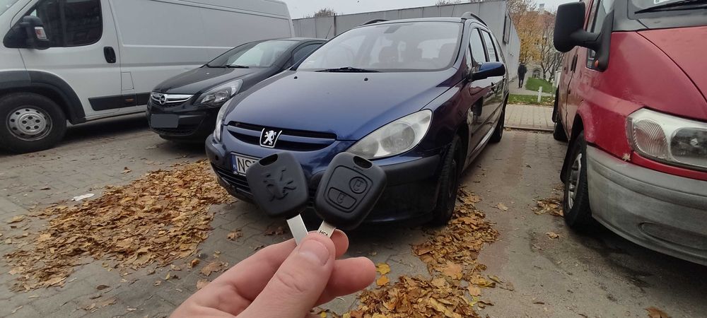 Otwieranie awaryjne, wymiana zamków, dorabianie kluczy, ślusarz 24/7