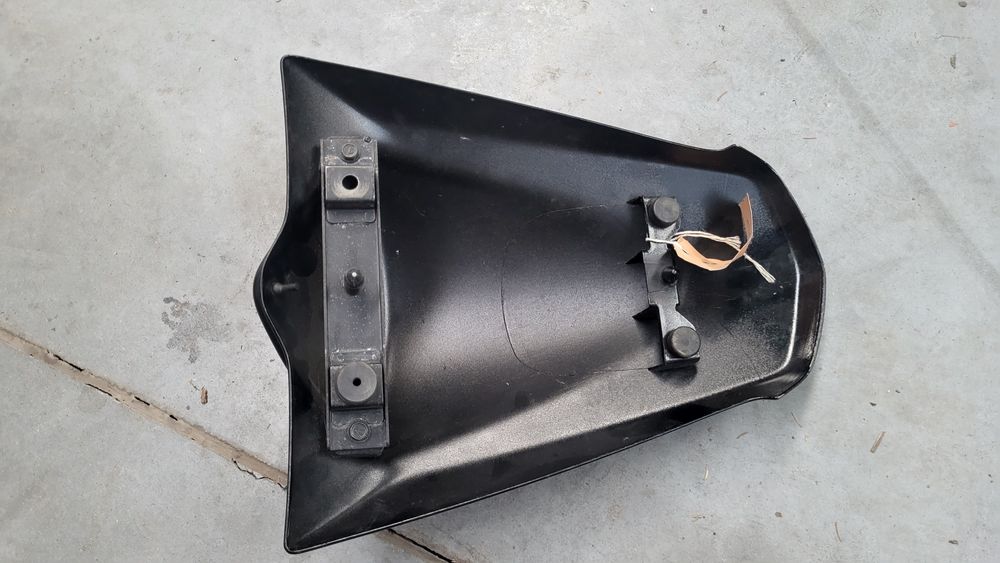 Kawasaki Ninja 250 nakladka siedzenia pasazera