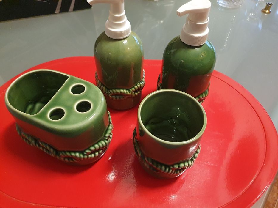 Conjunto de casa de banho
