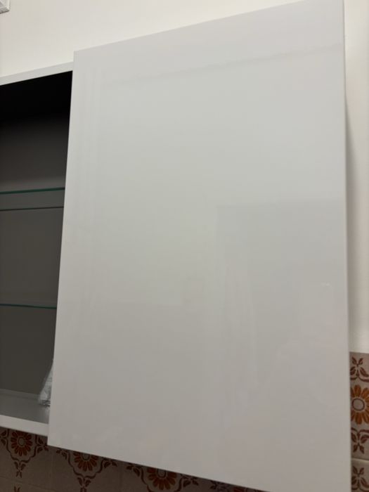 Szafka łazienkowa błyszcząca biała