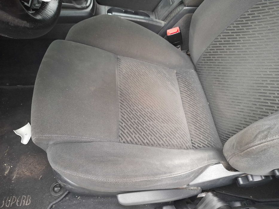 Skoda superb I fotele podgrzewane kanapa zagłówek