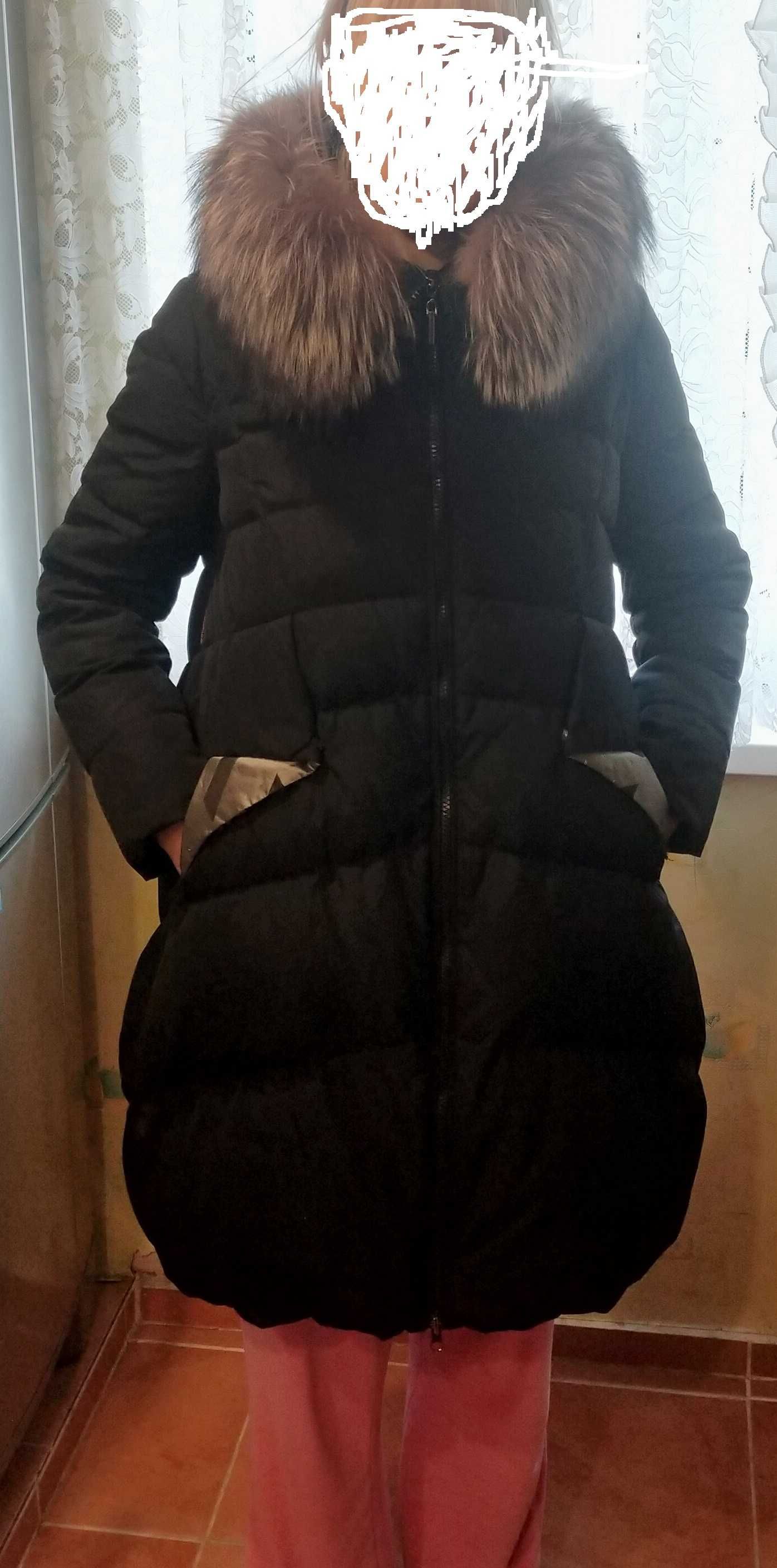 Зимняя курточка, пальто, пуховик с натуральным мехом