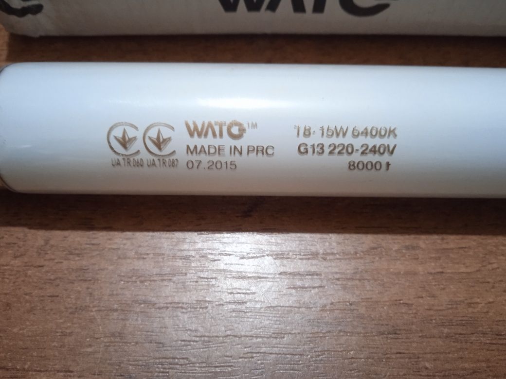 Продам лампу T8-15W