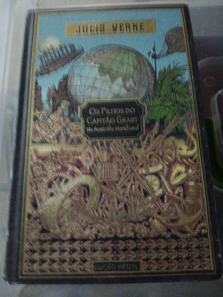 Colecção Júlio Verne