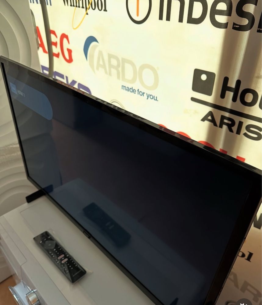 телевізор Philips 32 smart TV