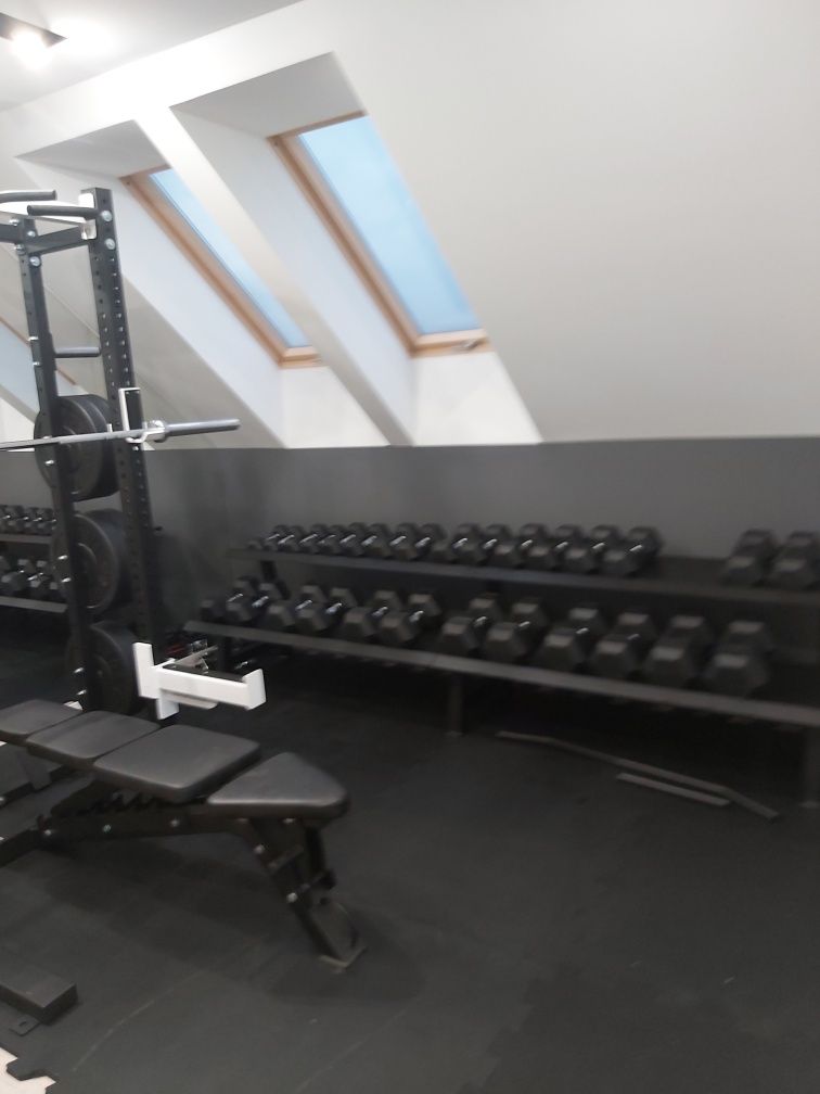 Zestaw hantli Hex 2.5 kg. - 25 kg.  Nowe