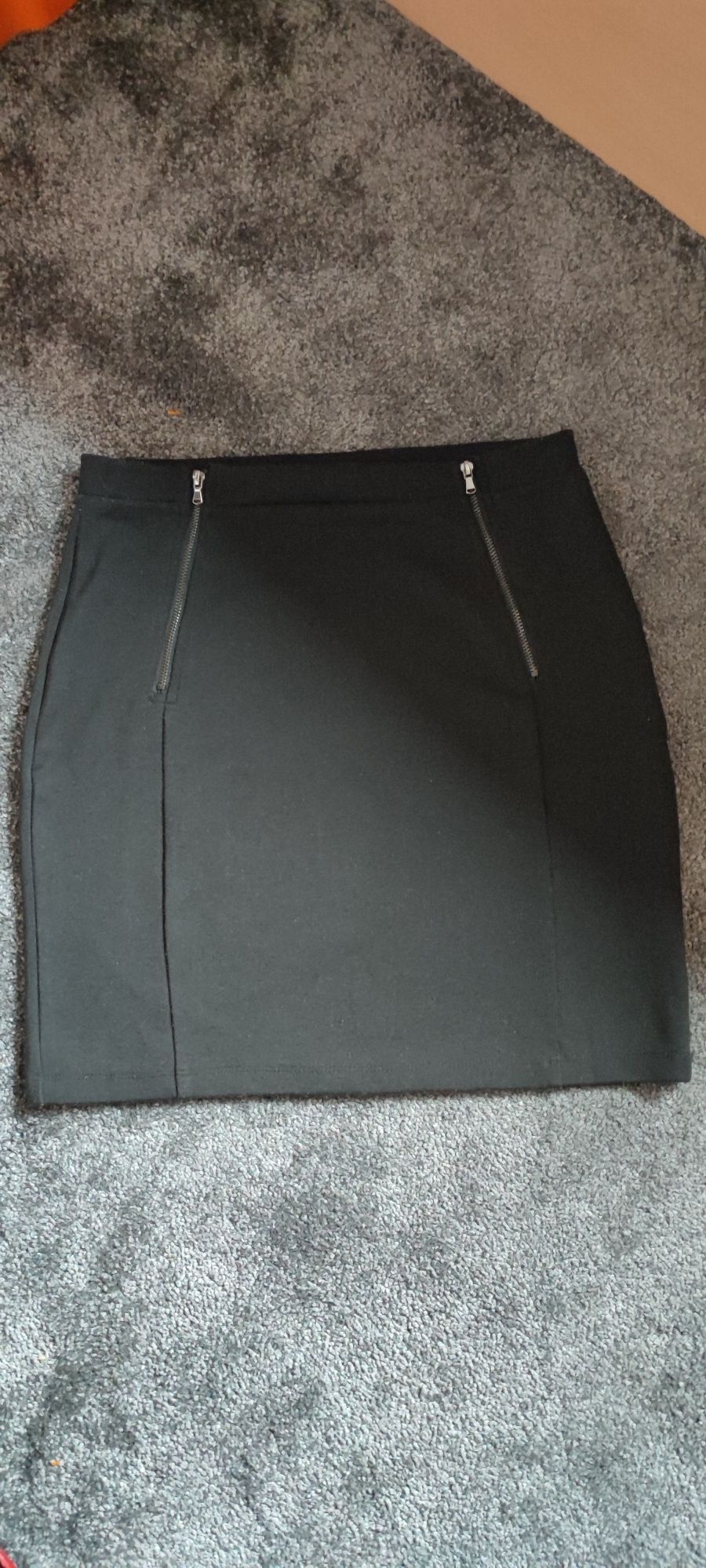Spódniczki mini czarne