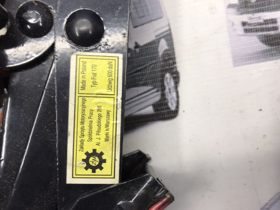 Домкрат, ключ, крючок Fiat Doblo (Фіат Добло)