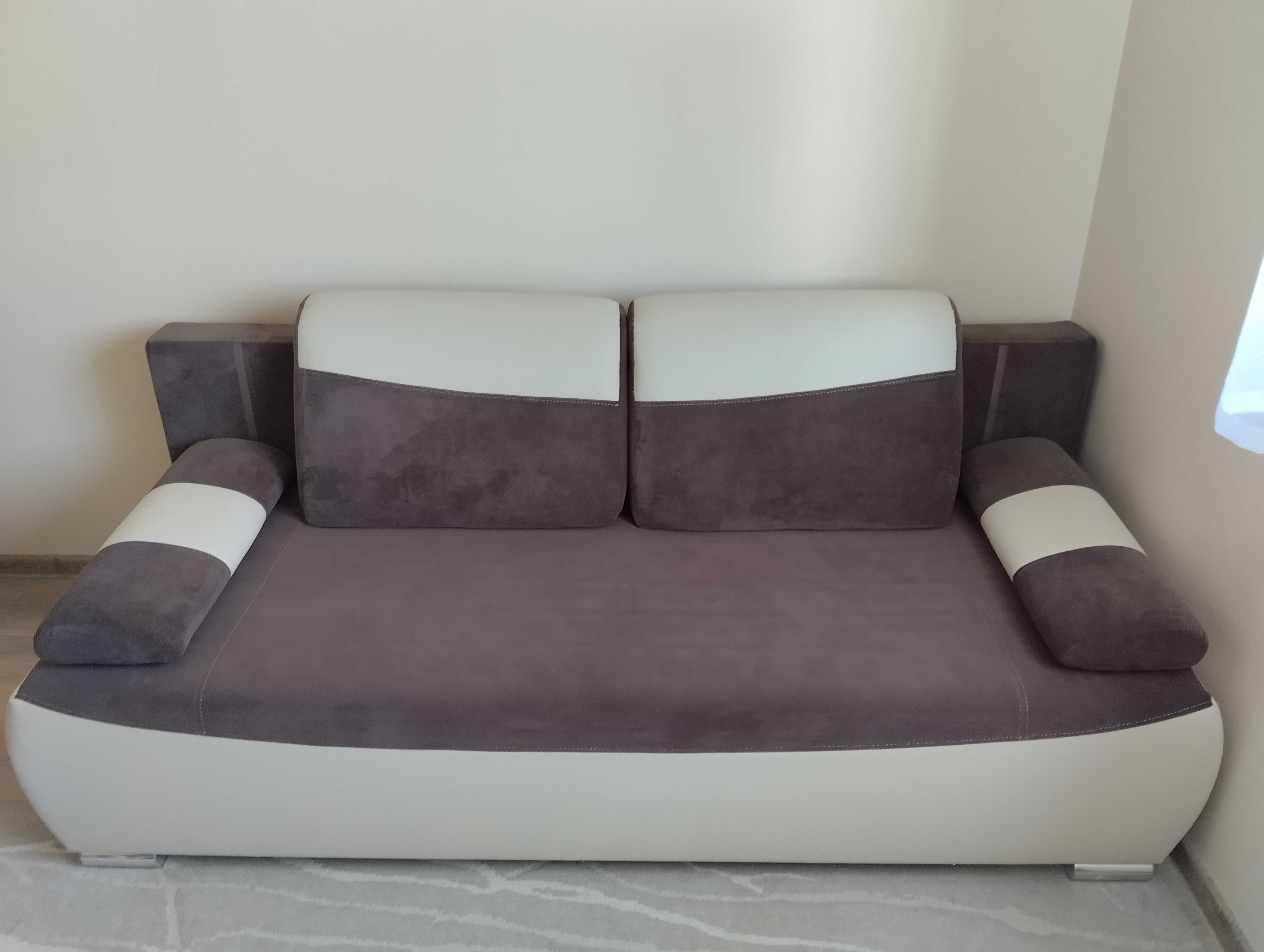 Sofa z funkcją spania z Agata Meble