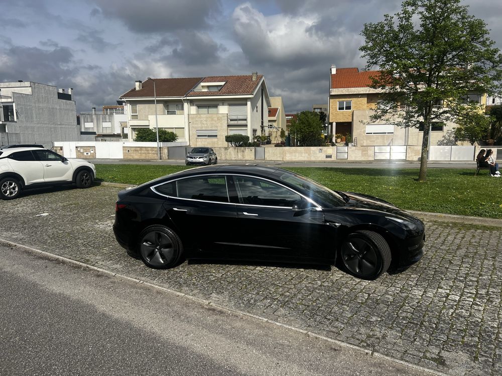 Tesla Model 3 LONG RANGE AWD Dual Motor como NOVO C/garantia