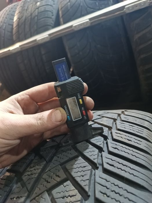 Шини Continental 225/60/17