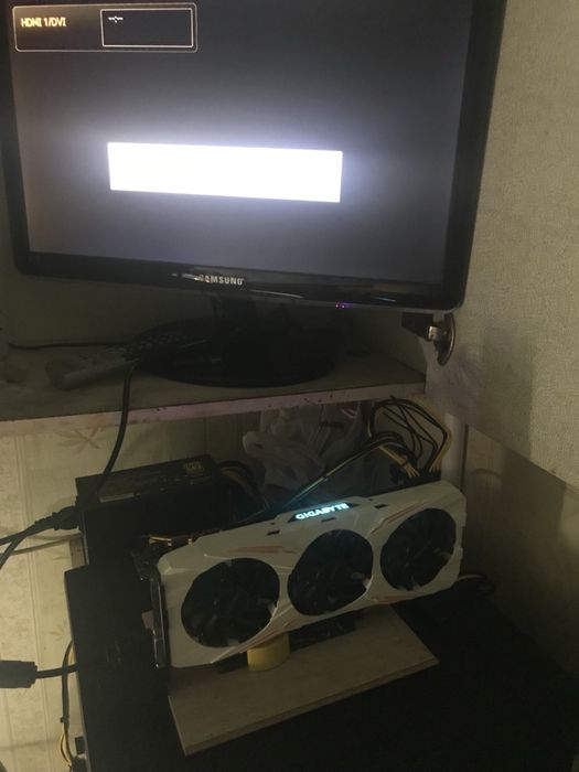 GIGABYTE 1080 TI 11 Гб