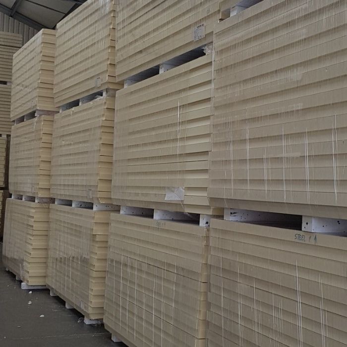 ETX -płyta PIR z welonem szklanym -różne grubości ETIKS 6,10cm od reki