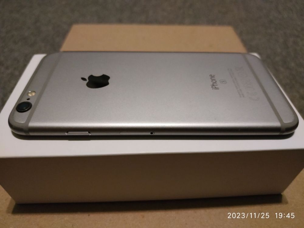 iPhone 6s 64GB silver